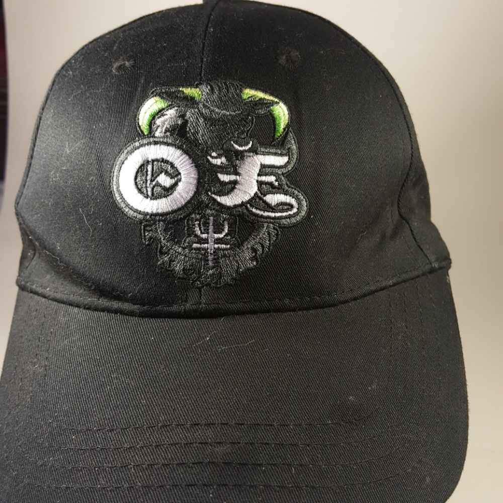 Vintage unique looking cool monster desighn green